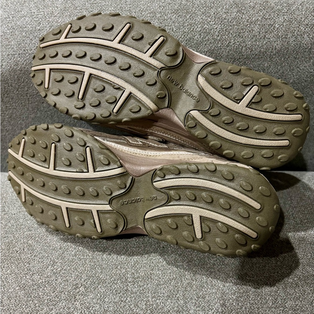 New Balance 204L - Picture 5 of 5